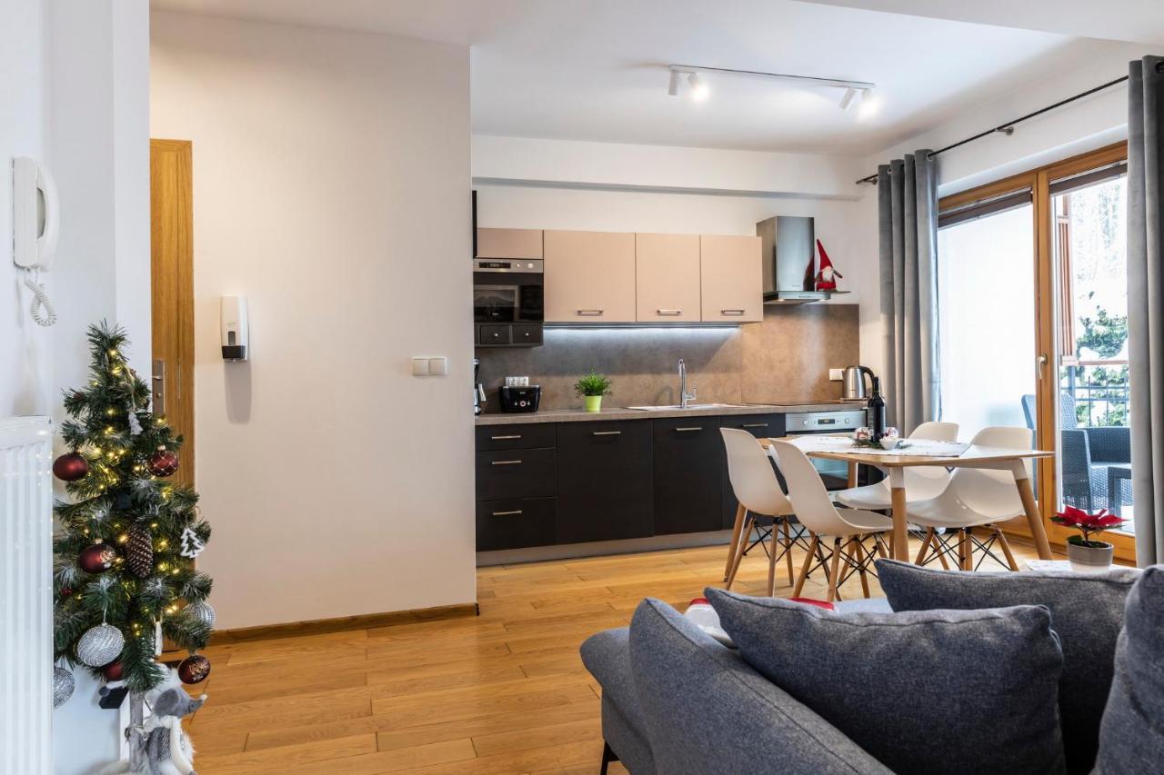 Udanypobyt Apartamenty Tuwima Zakopane Exteriör bild