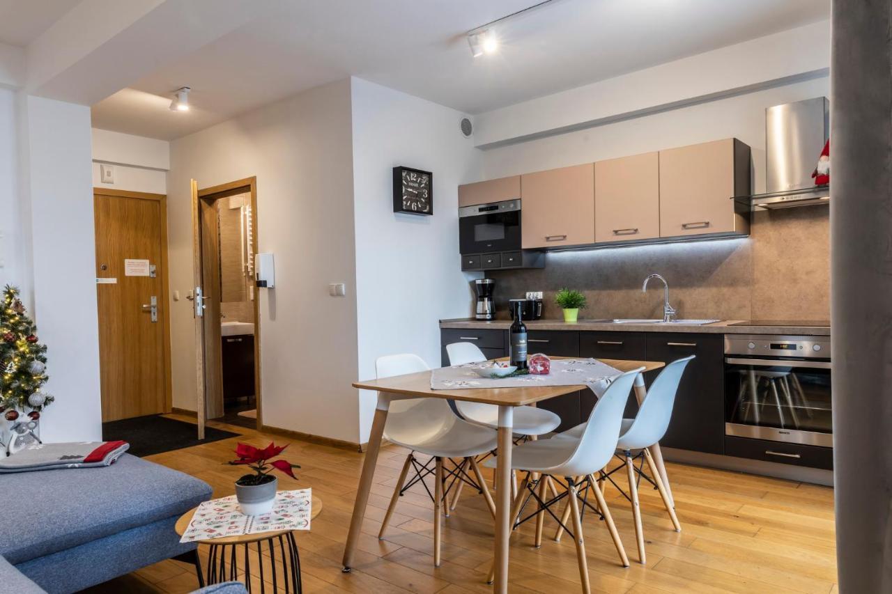 Udanypobyt Apartamenty Tuwima Zakopane Exteriör bild