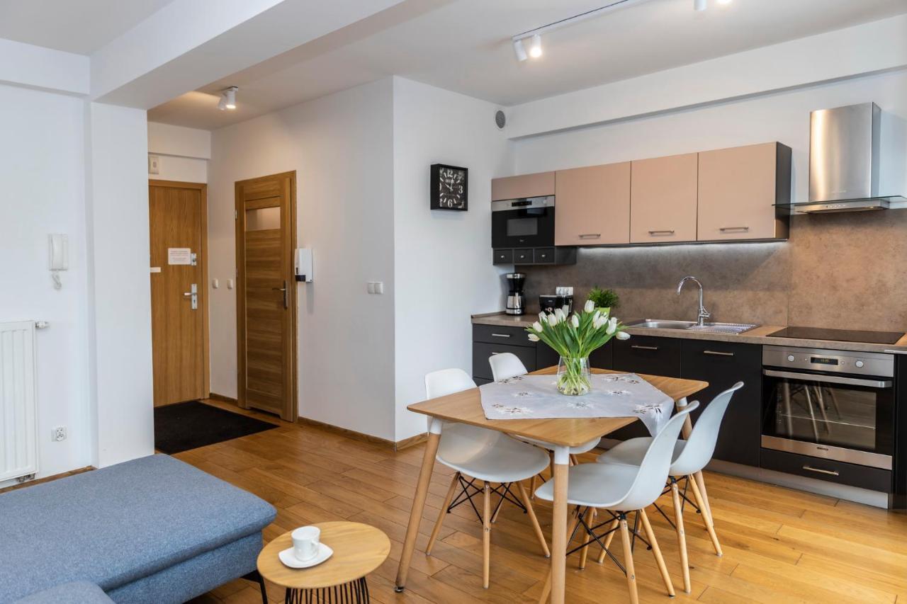 Udanypobyt Apartamenty Tuwima Zakopane Exteriör bild