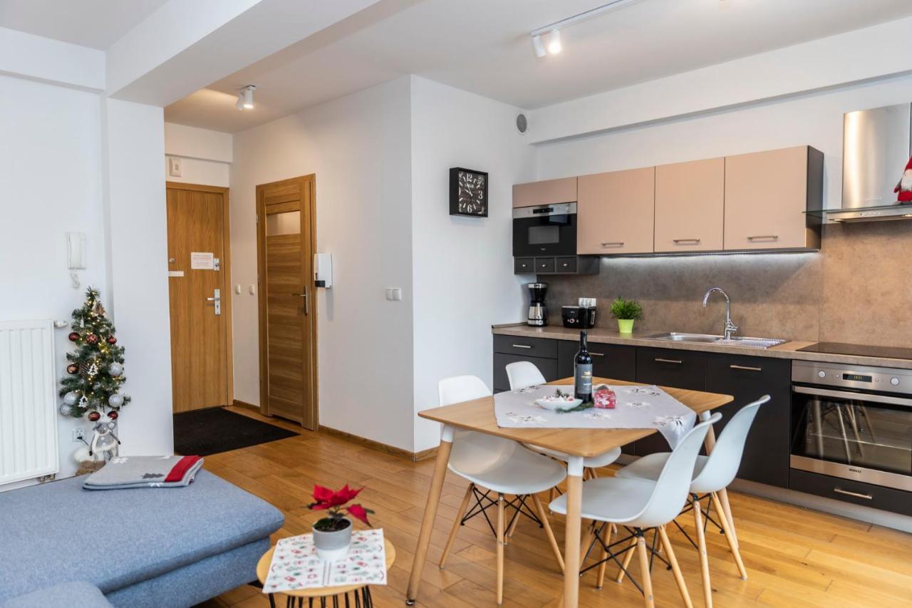 Udanypobyt Apartamenty Tuwima Zakopane Exteriör bild