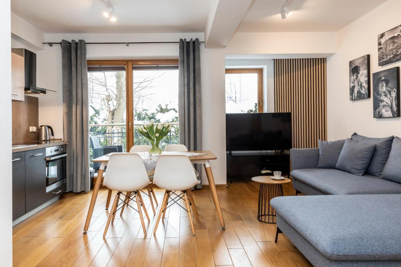 Udanypobyt Apartamenty Tuwima Zakopane Exteriör bild