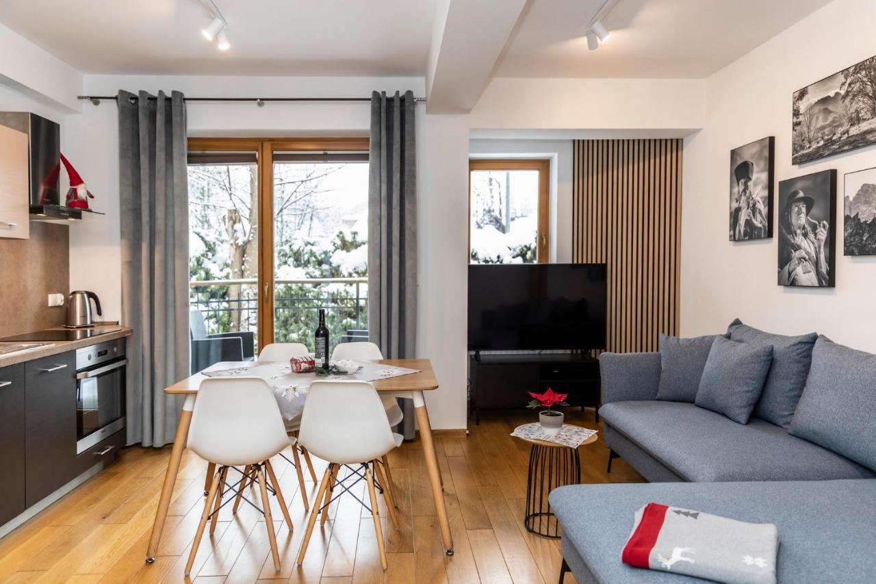 Udanypobyt Apartamenty Tuwima Zakopane Exteriör bild